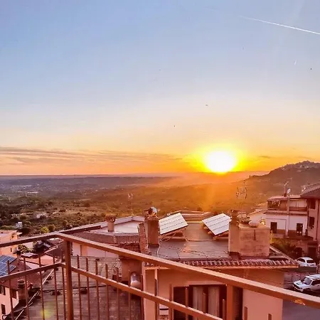 Domus - Il Girasole Apartman *